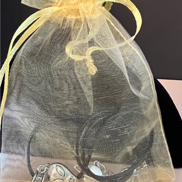 Alien Head Rush Necklace with Saturn-like Planetary Charm For Back of Your Neck - Picture 11 of 11